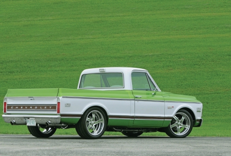 1972 Cheyenne - white, bowtie, truck, green