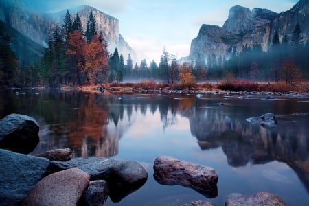 Autumn Mist In The Valley - trees, waterfalls, beautiful, Yosemite National Park, forest, reflection, mountain, autumn, morning calm