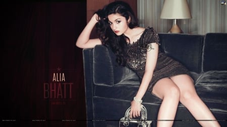 alia bhatt - actress, black, asian, short