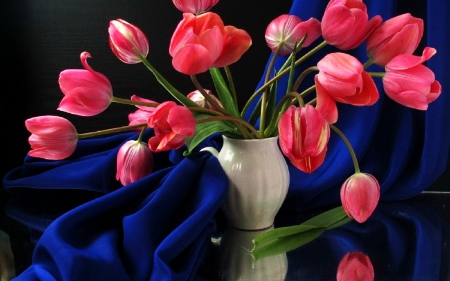 Beautiful Tulips in Vase - tulips, reflecting, flowers, vase