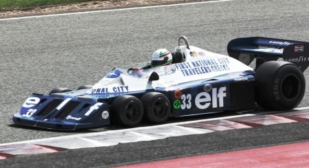 Tyrrell P34 - p34, tyrrell, f1, 6 wheel