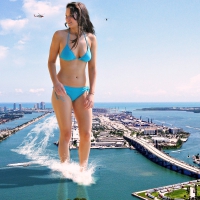 Giantess Jennifer Lawrence Enters Miami