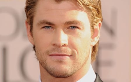 Chris Hemsworth - handsome, actor, Chris Hemsworth, blond, face, man, blue eyes