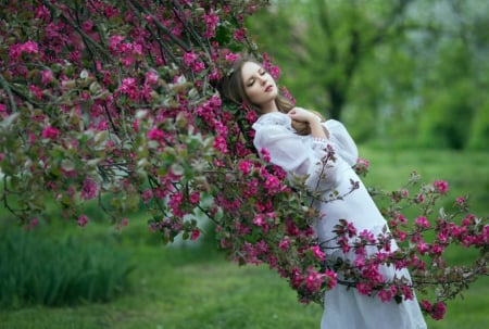 Cradle - flowers, dreamer, lady, model