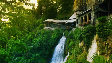 Saint Beatus Caves, Switzerland - building, trees, forest, canyon, beautiful, cave, waterfall