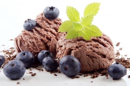 ♥Ice Cream♥ - ice cream, chocolate, berries, dessert