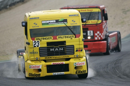 MAN RACING TRUCK - semi truck, sema show, sport truck, socal customs