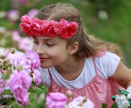 â™¥ - flowers, cchild, girl, rose