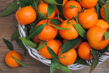 ♥Oranges♥ - fruit, basket, fresh, oranges