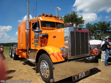 PETERBIL - semi truck, sema show, socal customs, sport truck