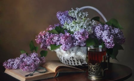 * Tea and lilacs * - flowers, basket, aromatic, lilacs, tea, sweet