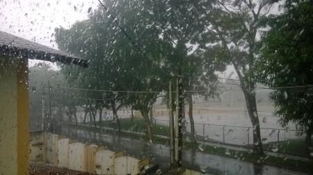 Light Rain - window, rain, drop, city, house, unicamp