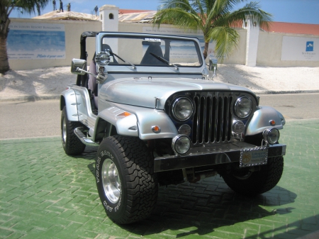 Jeep CJ6 - offroad, 4x4, drive, thrill