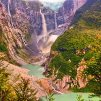 Queulat Hanging Glacier
