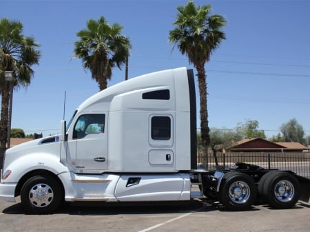 Kenworth T680 - truck, kenworth, big rig, semi