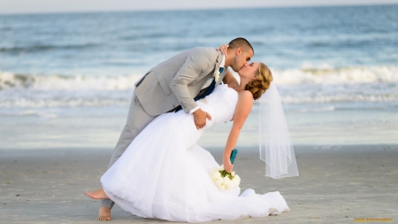 couple kiss - love, wedding, kiss, flower