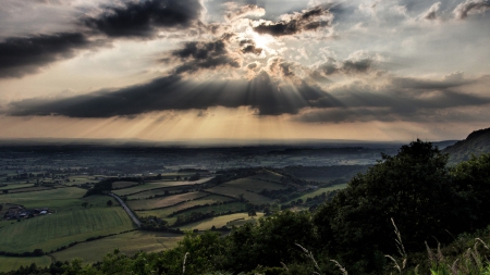 sunbeams over the valley - clouds, sunbeams, fields, valley, sky