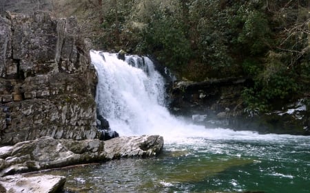 Abrams Waterfall - nature, waterfall, usa, rocks