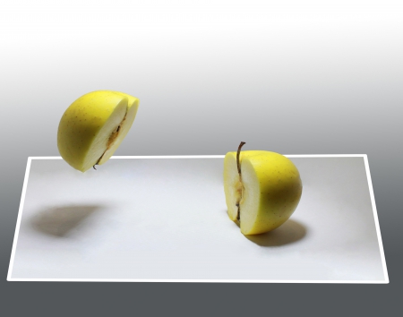 apple come out of picture - out of frame, 3dpicture, 3d, apple, 3dapple, frameout