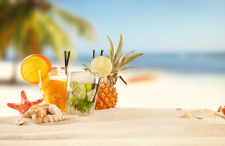 â™¥Summer Beachâ™¥ - pineapple, beach, cocktail, shells, tropical, summer, sand, drinks, cocktails