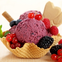 Berries Ice Cream