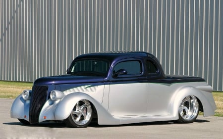 Customized 1936 Ford