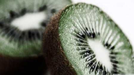 Fresh kiwi - abstract, close-up, summer, photography, food, HD, eat, fresh, macro, fruits, kiwi, wallpaper