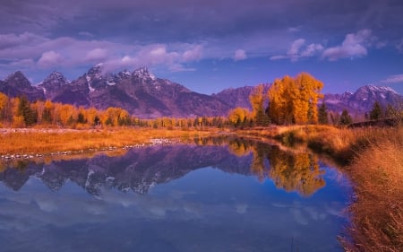 * Beautiful autumn lake * - lake, fall, nature, autumn