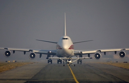 Different Sizes - plane, landing, boeing, two