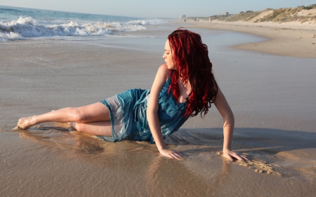 Sea - red hair, profile, beach, girl, pose, waves, sea, sand