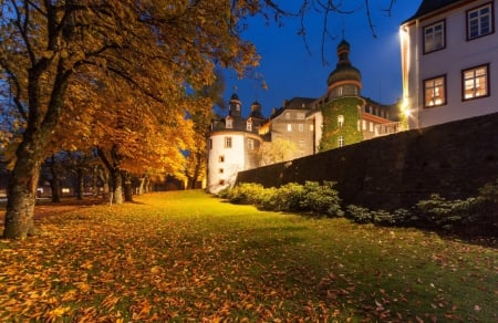 Berleburg Castle (Germany) - berleburg, autumn, castle, night, castles, germany, berleburg castle