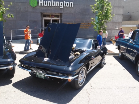 NICE CORVETTE!!!! - classic, black, cool, old