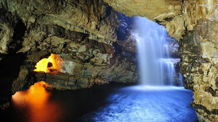 wonderful smoo cave falls in scotland - cave, falls, pool, rocks