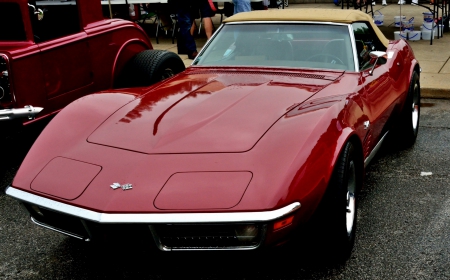 Classic Corvette - old corvette, vintage corvette, Classic Corvette, corvette