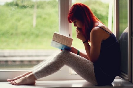 chillin with a book - cute, babe, sexy, legs