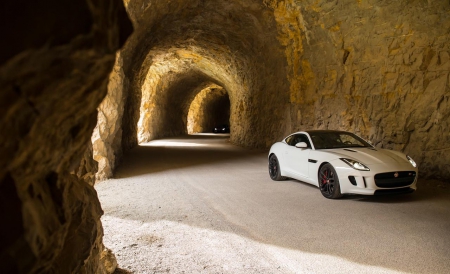 2015-Jaguar-F-Type-V-6-S-Coupe - white, 2015, black rims, jaguar