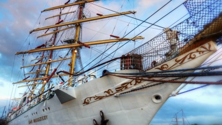 a beautiful polish tall ship hdr - masts, hdr, ropes, docked, tall ship, sky