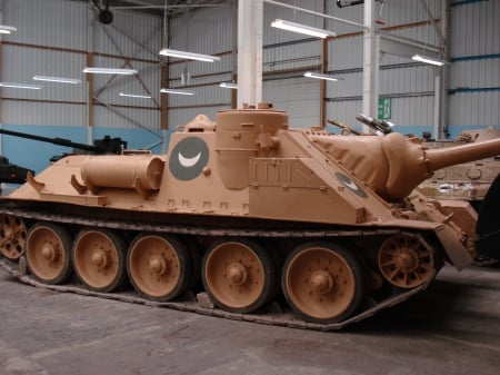 SU 100 tank destroyer - tank destroyer, SU 100, bovington, museum