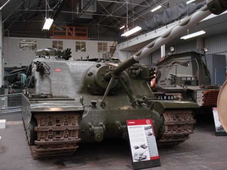 Tortoise tank - ww2, tortoise tank, bovington, museum