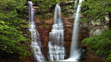 triple falls in arkansas - triple, waterfalls, cliff, vegetaion, rocks