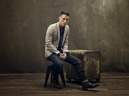 Colton Haynes - actor, green, man, suitcase, Colton Haynes