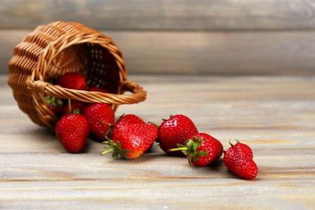 â™¥Strawberryâ™¥ - fresh, strawberry, basket, berries