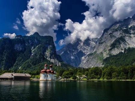 Mountain Retreat - lake, trees, nature, mountain