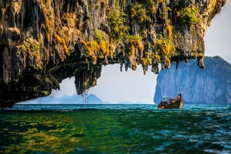 Hanging Cliff - islands, thailand, beautiful, sea, bay, rocks, boat