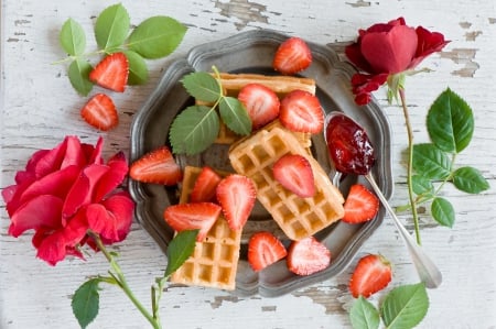 â™¥Strawberry & Wafflesâ™¥ - strawberry, roses, waffels, wafer, rose, berries, wood, strawberries, breakfast, jam, romantic, red, leaves, sweet, food, photo