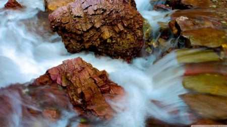 Wet rocks - stone, water, stream, HD, wet, river, nature, wave, rocks, wallpaper