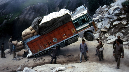 India Truck Overload - india, 1613, overload, truck