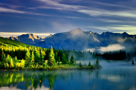 Tranquil lake - tres, lake, sky, mountain, smoke, shore, clear, mirrored, mist, serenity, crystal, quiet, reflection, tranquil