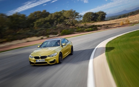 BMW M4 Coupe - m4, cool, car, fun, coupe, bmw