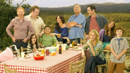 Modern Family - TV series, Modern Family, funny, entertainment, cool